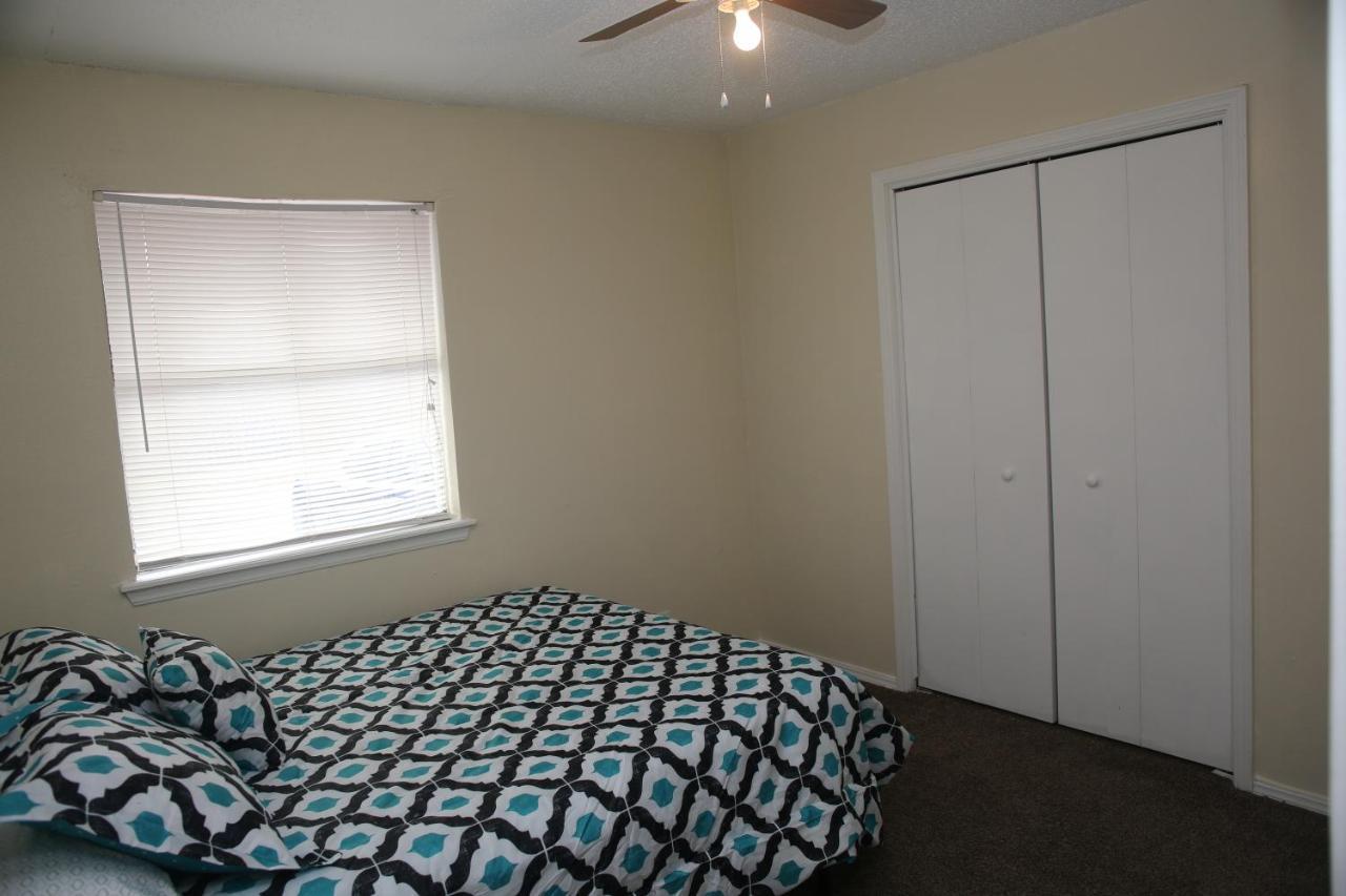 2 Bed/ 1 Bath Next To Ft. Sill Leilighet Lawton Eksteriør bilde